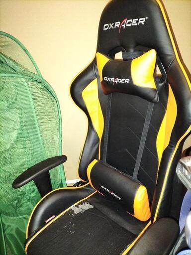 DXRACER ゲーミングチェア
