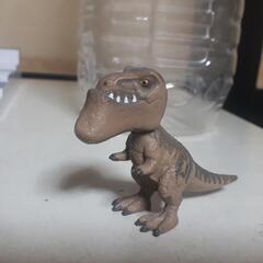 もらってください🎵しゃくれプラネット　恐竜