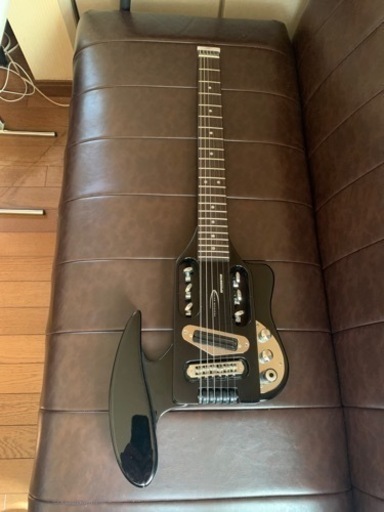 美品レア物★ TRAVELER GUITAR SPEEDSTER BLK エレキギター