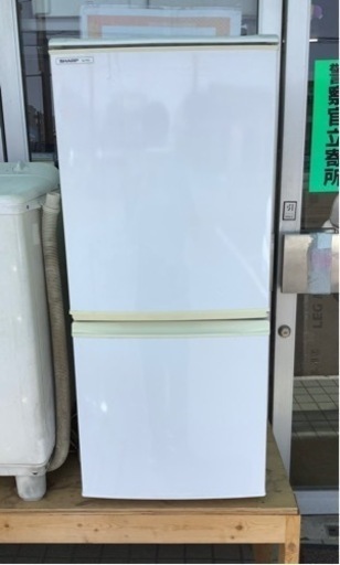 SHARPシャープ 137L 2ドア冷蔵庫　リサイクルショップ宮崎屋　佐土原店22.4.22F