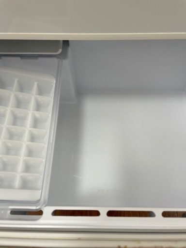 送料・設置込み　冷蔵庫　255L AQUA 2012年