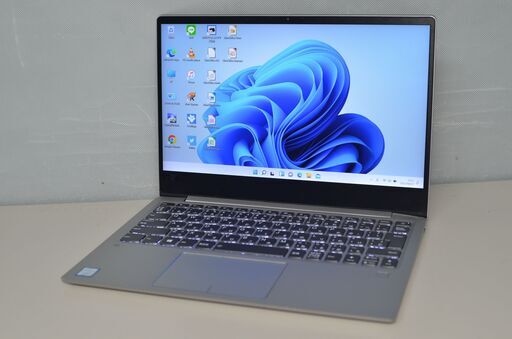最新Windows11+office 爆速SSD256GB Lenovo Ideapad 720S-13IKB core i5-8250U/メモリ8GB/13インチ/USB3.0/無線/WEBカメラ/便利なソフト