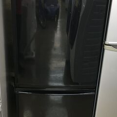 シャープ 冷蔵庫 SJ-D14B-B　中古品 137L 2015年製