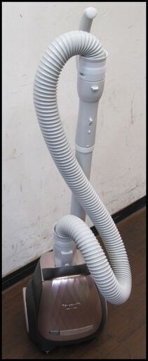 新生活！8800円 パナソニック 紙パック式クリーナー 掃除機 2018年製