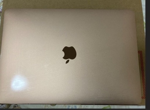 13インチMacBook Air - ゴールド