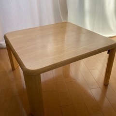 折りたたみテーブル（木製）