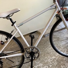 前輪タイヤ・前輪チューブ新品！】6段変速 26インチ クロスバイク 白