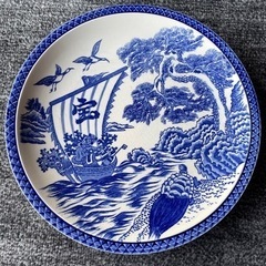 【縁起物 飾皿】鶴亀宝船染付大皿 31.5センチの大皿