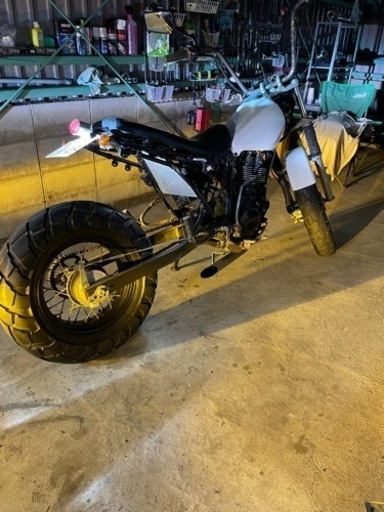 YAMAHA tw200 バイク 値下げしました 値下げしました！ TW200 スカ