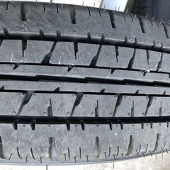 195/80R15  新品同様　ハイエース
