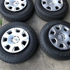 195/80R15  新品同様　ハイエース