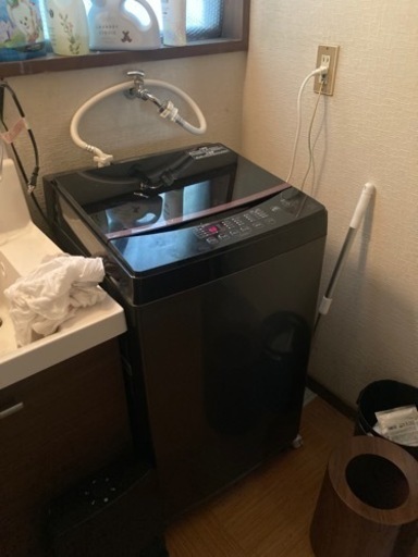 5月17日引き取り　アイリスオーヤマ　IAW-T605  縦型洗濯機　6kg 風邪乾燥機能付き