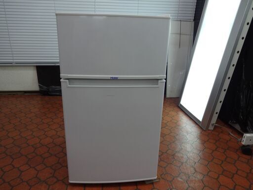 ID 016514　冷蔵庫　２ドア　ハイアール　85L　２０１５年製　JR-N85A
