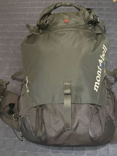 モンベルのバックパック（50L）をお売りします。