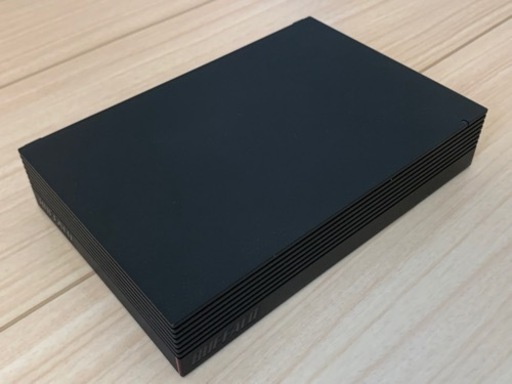 ほぼ新品のような綺麗さ PS4 ＋ HDD1TB ＋ ゲームソフト多数