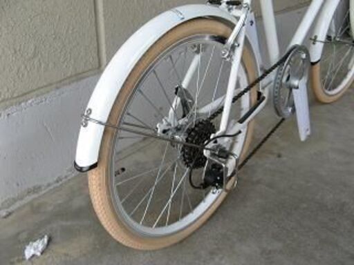 新品大特価）20インチミニベロ自転車（6段変速・泥除け付き