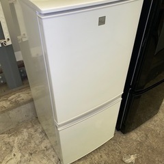 145⭐️SHARP 冷凍冷蔵庫　137L 2018年製