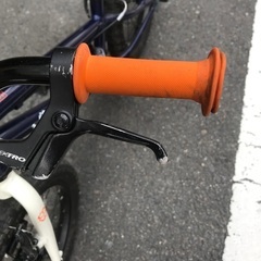 ヨツバサイクル16インチ　 補助輪付き