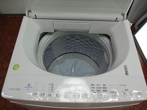 ID 015203　洗濯機　東芝　8K　２０１８年製　AW-8D7（W)
