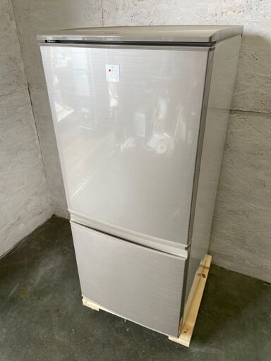 【SHARP】シャープ ノンフロン冷凍冷蔵庫 容量137L 冷凍室46L 冷蔵室91L SJ-PD14Y-N 2014年製.