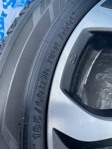マツダ2スタッドレス付き純正ホイール4本185/60R16