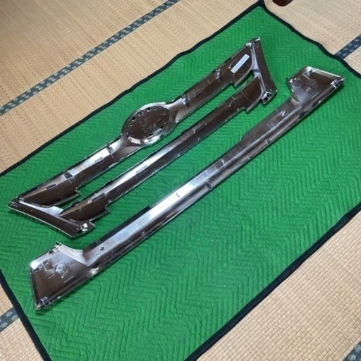 ︎日野純正オプション デュトロ3.5t︎ ワイドキャブ積車等に♪