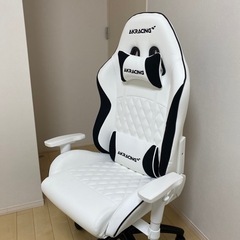 新品未使用　AKRacing ゲーミングチェア