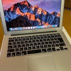 【売ります】MacBook Air 13.3Inch Mid 2013