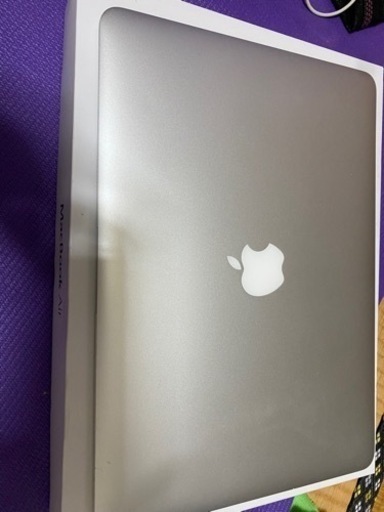 【売ります】MacBook Air 13.3Inch Mid 2013