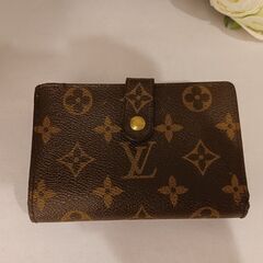 LOUIS VUITTON( ルイヴィトン) 　正規品　定番のモ...