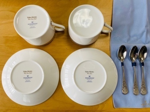【未使用】ウェッジウッドWEDGWOOD  ペアティーカップ＆ソーサー＆ティースプーン