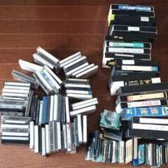 カセットテープ　ビデオテープ　VHS MD 大量　まとめて。