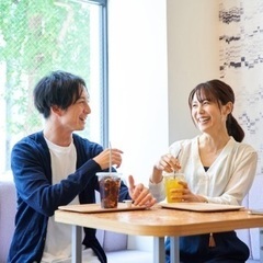 恋人を作りたいという人はもちろん、「みんなでワイワイお酒を飲みながら楽しみたい」という人や、「気軽に会える遊び仲間を作りたい」という人に、合コンパーティーはピッタリ - パーティー