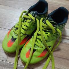 サッカー　靴　20.0