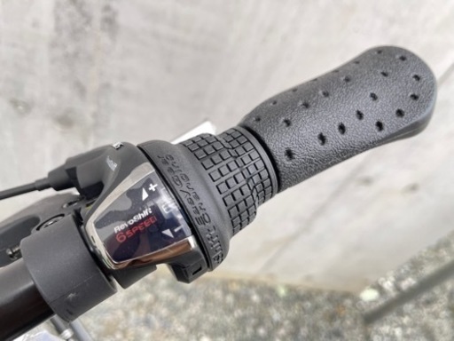 新品未使用品　feel sky クロスバイク　自転車　本体　ブラック