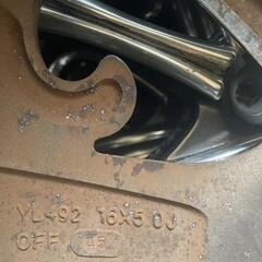 フローラルクロス  16インチアルミホイール