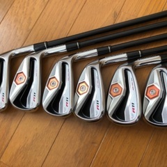 テーラーメード  R11アイアン　5〜P