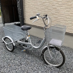 ☆ほぼ新品☆大人用の三輪自転車