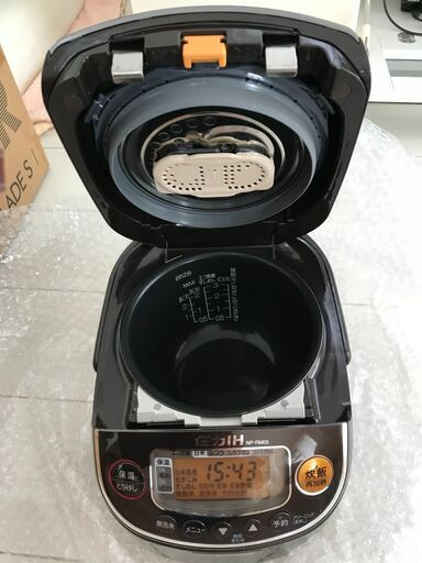 ZOJIRUSHI　圧力IH　炊飯器