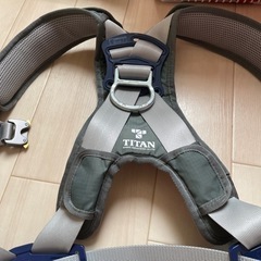 フルハーネスタイタン「S」