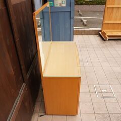 arflex(アルフレックス)のCOMPOSER(コンポーザー)  ドレッサーです。ナチュラルな質感とシンプルなデザインはスタイリッシュなインテリアや北欧スタイルにもおススメの鏡台です！CD213