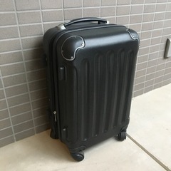 スーツケース　(アジャスター付き)
