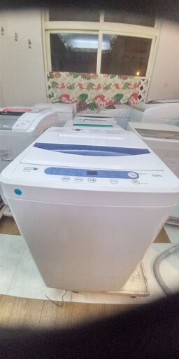 ヤマダ電機洗濯機5 kg 2015年西別館においてます