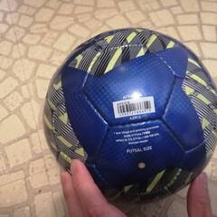 【値段相談可】アディダス　フットサルボール　サッカーボール