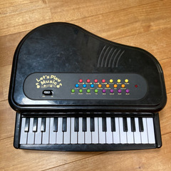 【無料 0円！】おもちゃピアノ