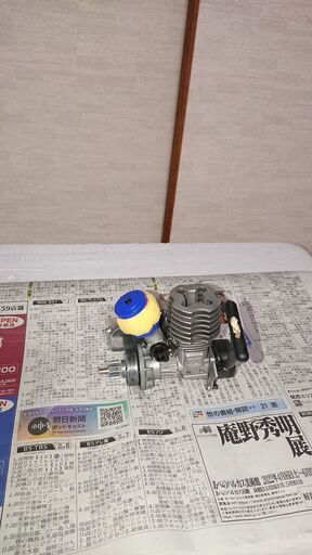 ラジコン マフラー付き、ラジコン用中古エンジンBYタミヤ