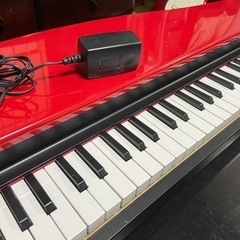 Korg Micro Piano 赤