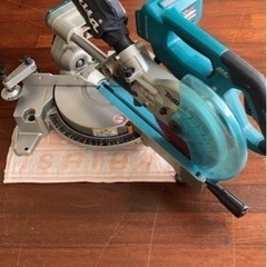 マキタ　充電式スライドマルノコ