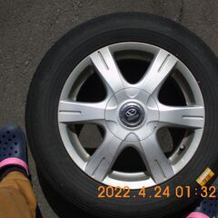 日産セレナで使用　タイヤは昨年購入し1シーズン使用　１９５/６５/１５
