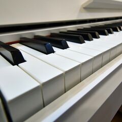 ●近郊配送可●ヤマハ　電子ピアノ アリウス　YDP-S52　中古品●相模原　横浜　神奈川●白　白いピアノ　デジタルピアノ　YAMAHA ○近郊配送可○ヤマハ 電子ピアノ アリウス YDP-S52 中古品○相模原 横浜